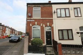 2 bedroom Terraced f...